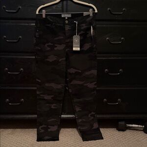 Wit & Wisdom Black and Gray Camo Pants